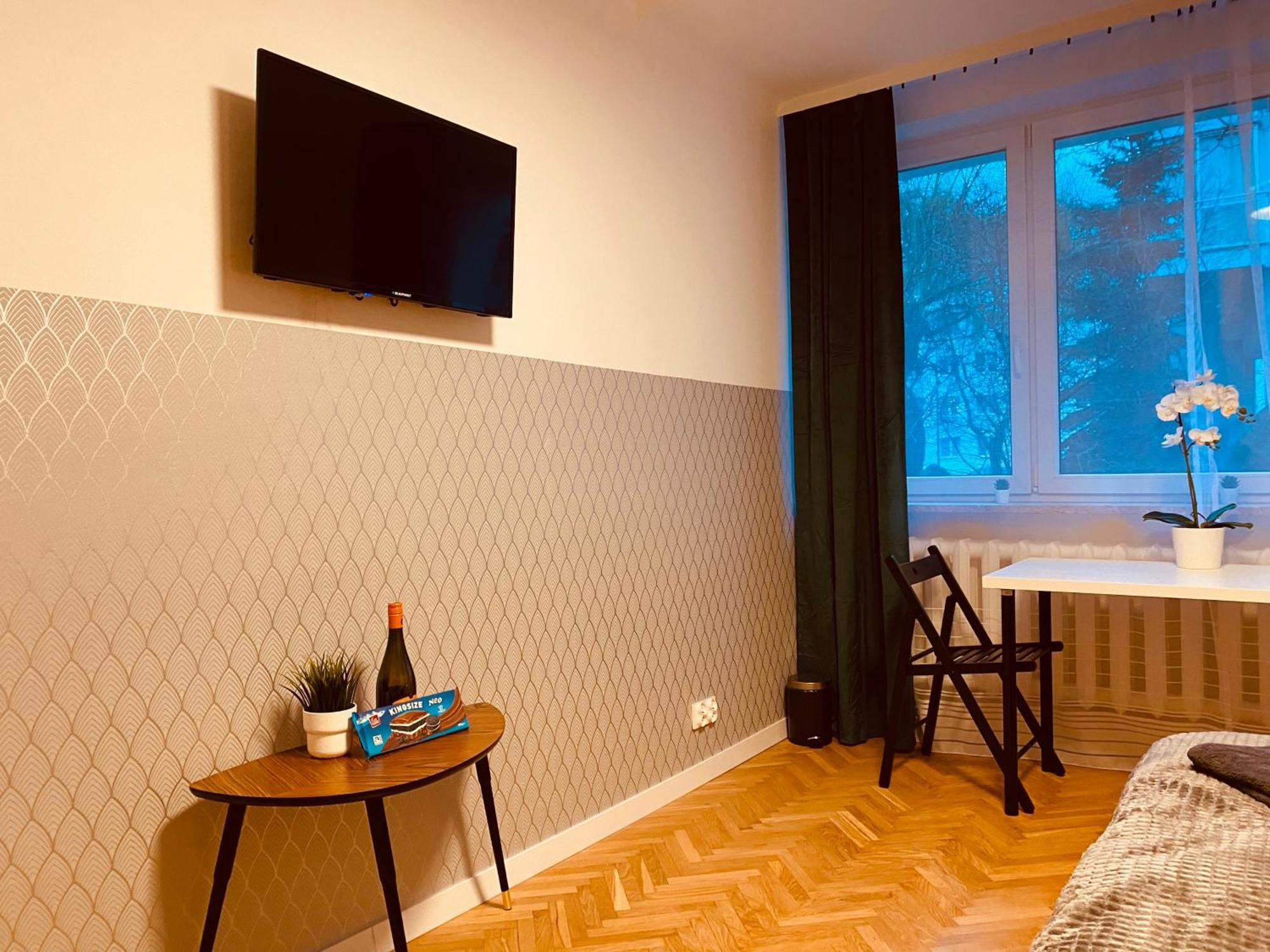 Clicktheflat Karmelicka Apart Rooms Varsóvia Exterior foto